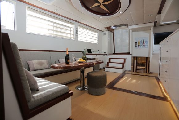Grand Sailor (12)